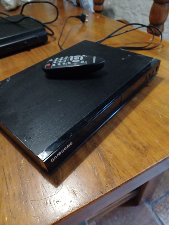 REPRODUCTOR DVD SAMSUNG E-360