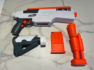 NERF FORTNITE IR + STRONGARM