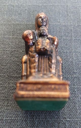 Figura Virgen de Montserrat. La Moreneta