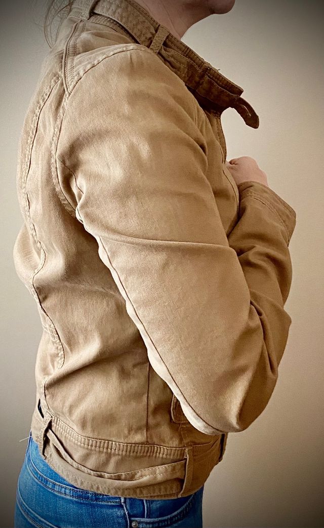 cazadora Abercrombie en perfecto estado