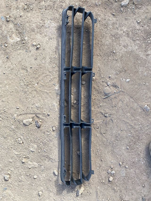 rejilla paragolpes vw bora