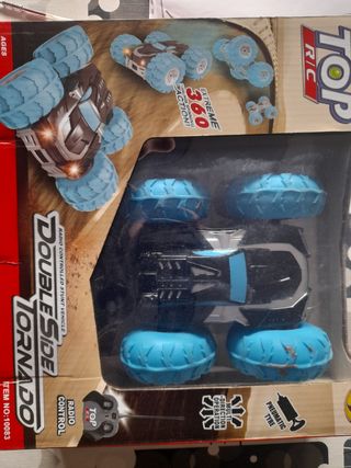 Coche de juguete con luz