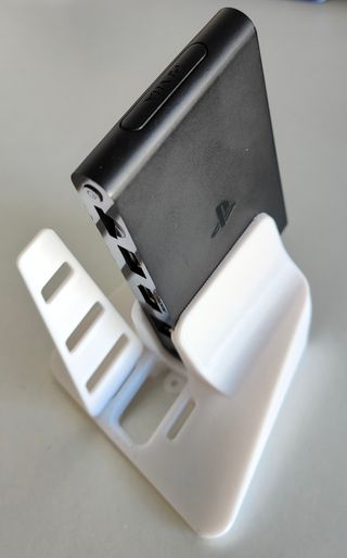 Soporte vertical PS Vita TV