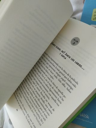 Pack libros de Xenia, tienes un wasap