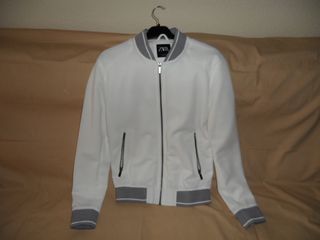 Cazadora Blanca de Hombre Zara Talla S 