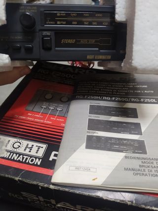 Radio casete coche sharp