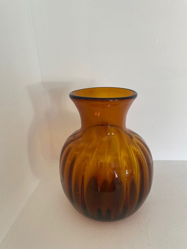 jarron florero tallado, vintage