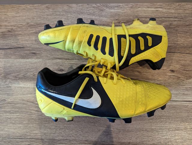 Nike CTR 360 Maestri