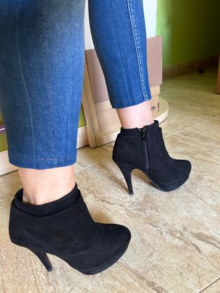Botin negro usado 2 veces