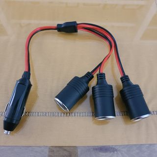 Cable mechero coche 3 tomas