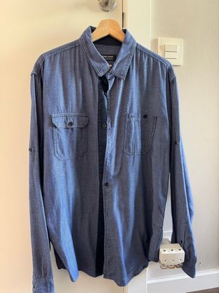 Camisa azul Zara