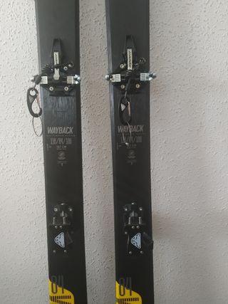 Esquís travesía K2