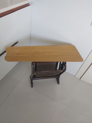 Revistero madera vintage,mesita apoyo, mesita tv.