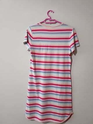 Camisón de Calvin Klein.