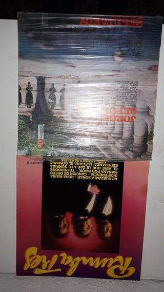 14 discos de vinilo grandes, de música española