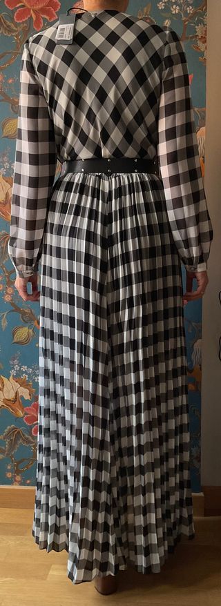Vestido Maxi GUESS blanco y negro a estrenar TallM