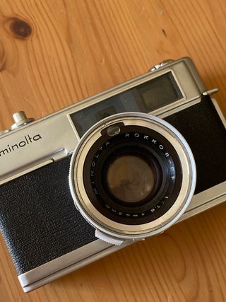 Camara Minolta