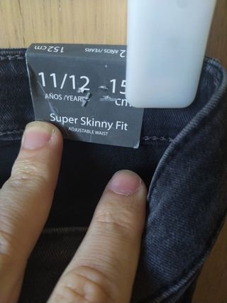 Pantalón vaquero niño. Elástico