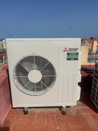 INSTALACIÓN Aire Acondicionado POR CONDUCTOS.