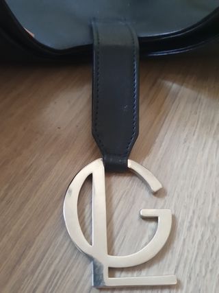 Bolso marca Guy Laroche