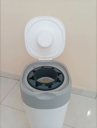 Tommee Tippee CONTENEDOR PAÑALES