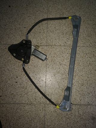 Elevalunas Renault Clio II