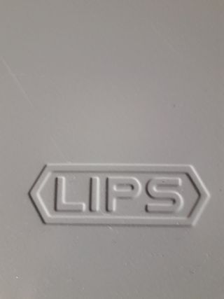 LIPS. Caja De Seguridad de Banco.