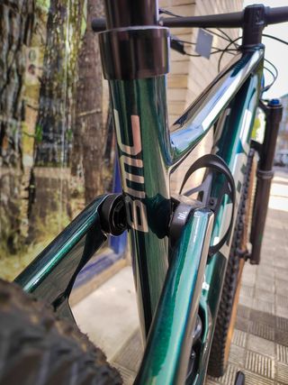 BMC FOURSTROKE 01 LT ONE