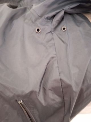 IMPERMEABLE