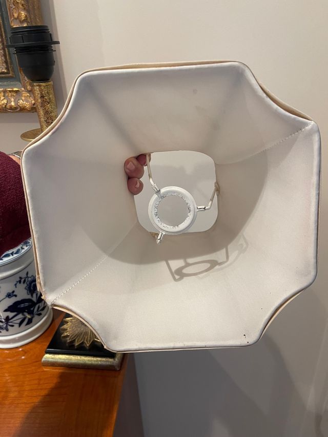 Pantalla de lampara ingles antigüa