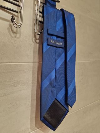 Corbata estilo rayado