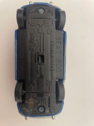Seat 600 Moritz escala 1/43