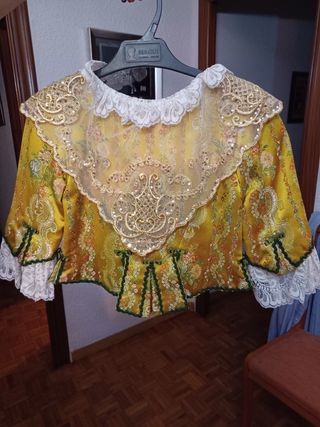 Traje de fallera niña 8-9 años