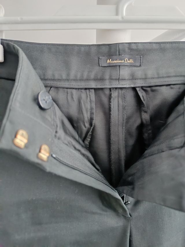 Massimo Dutti. Pantalones traje