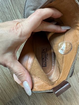 Botines cuña  de Pikolinos
