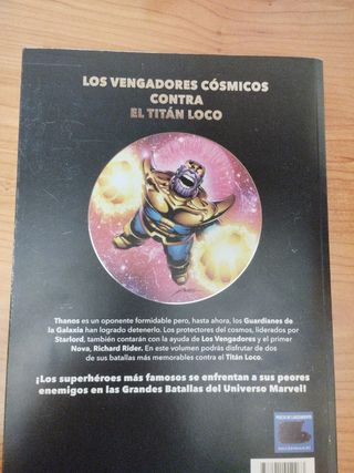 2libros de Marvel "Los vengadores"