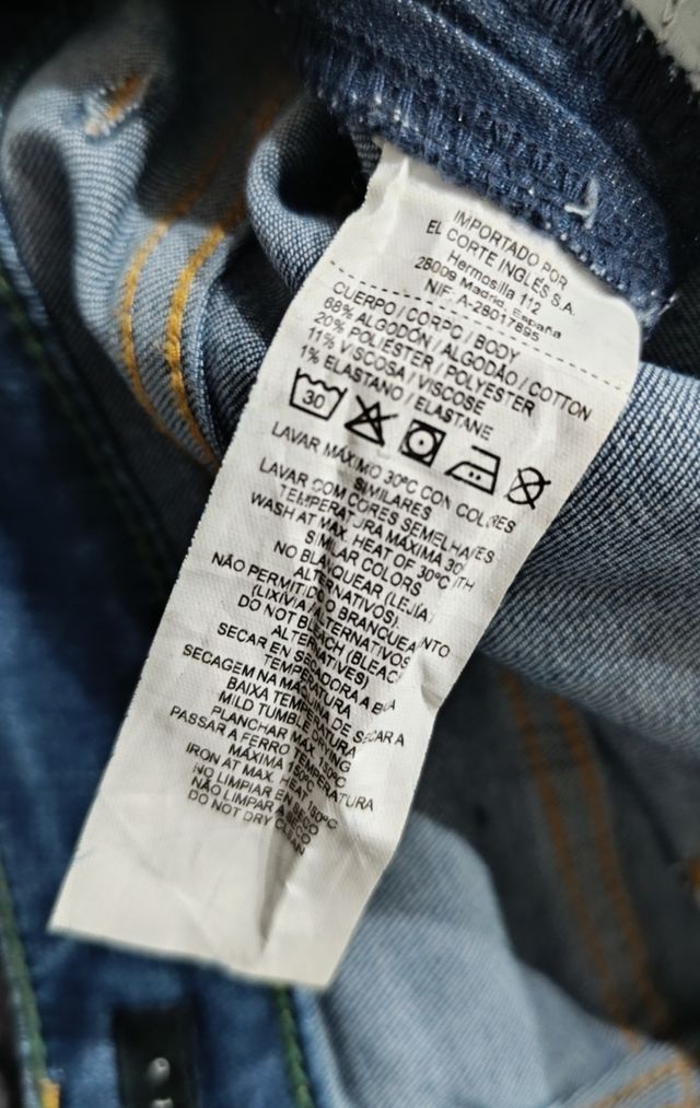 Tintoretto. Vaqueros detalle lateral. Impecable