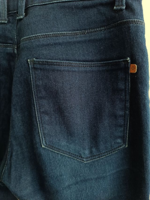 Amichi. Vaqueros Jegging.