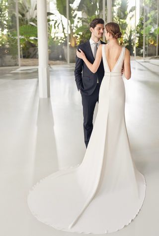 Vestido de novia Belgica. Rosa Clara.