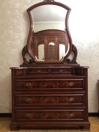 Dormitorio completo.