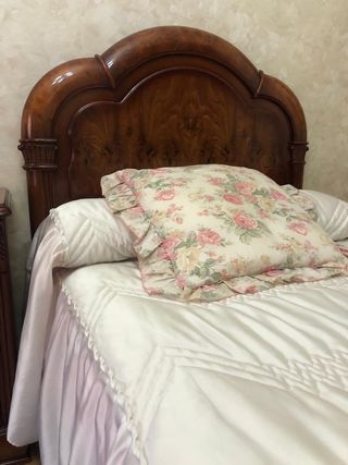 Dormitorio completo.