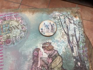 Cajonera decorada a mano LA BELLA DURMIENTE