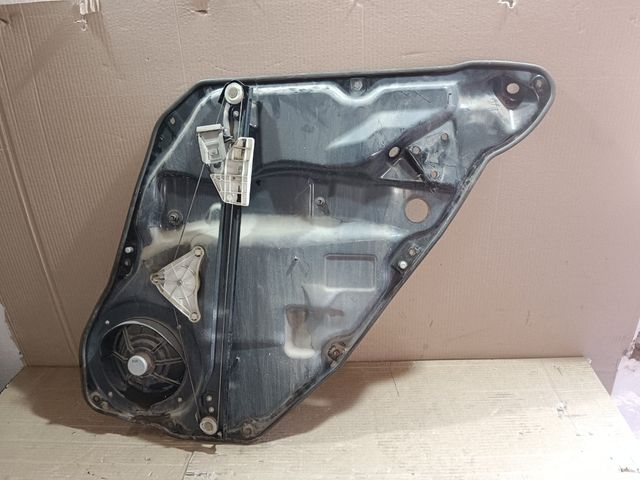 elevalunas trasero izquierdo mercedes ml w164