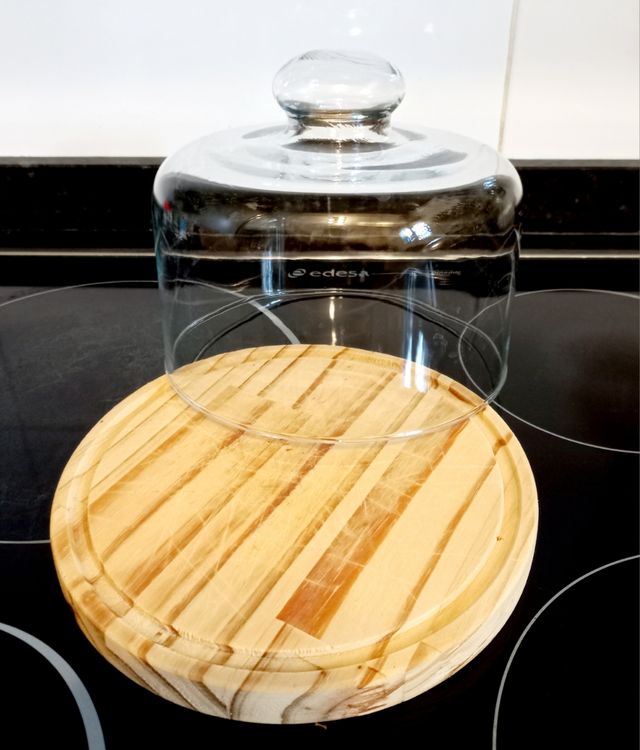 Caseificio in legno e vetro 