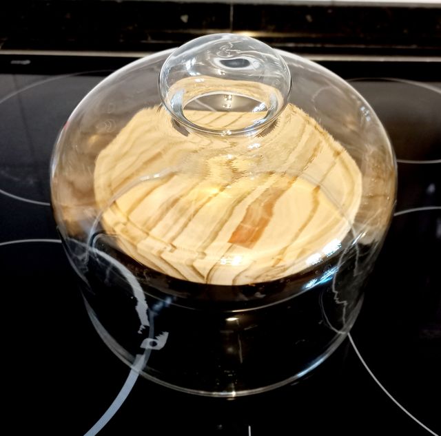 Caseificio in legno e vetro 