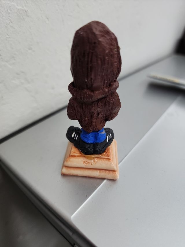 JOHN LENNON MINIATURA RESINA SOLIDA NUEV