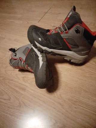 Botas de montaña/ treking niñ@ n° 35,5-36 (25cm)