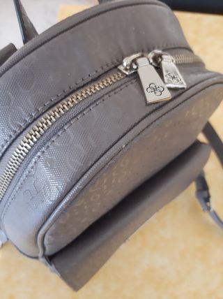 Mochila Guess