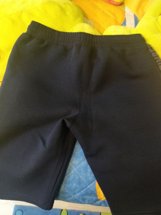 Pantalónes  cortos deportivo ,niño