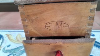 molinillo café antiguo